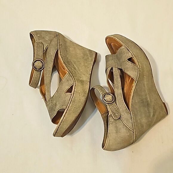 BORN CROWN vintage shoes Wedges size 8 - Picture 1 of 9